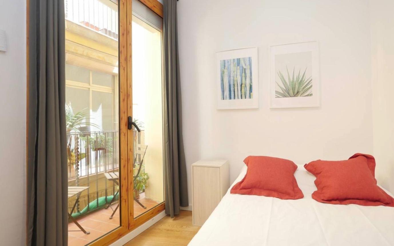 Unique Living Born Apartments & Studios Barcelona Luaran gambar