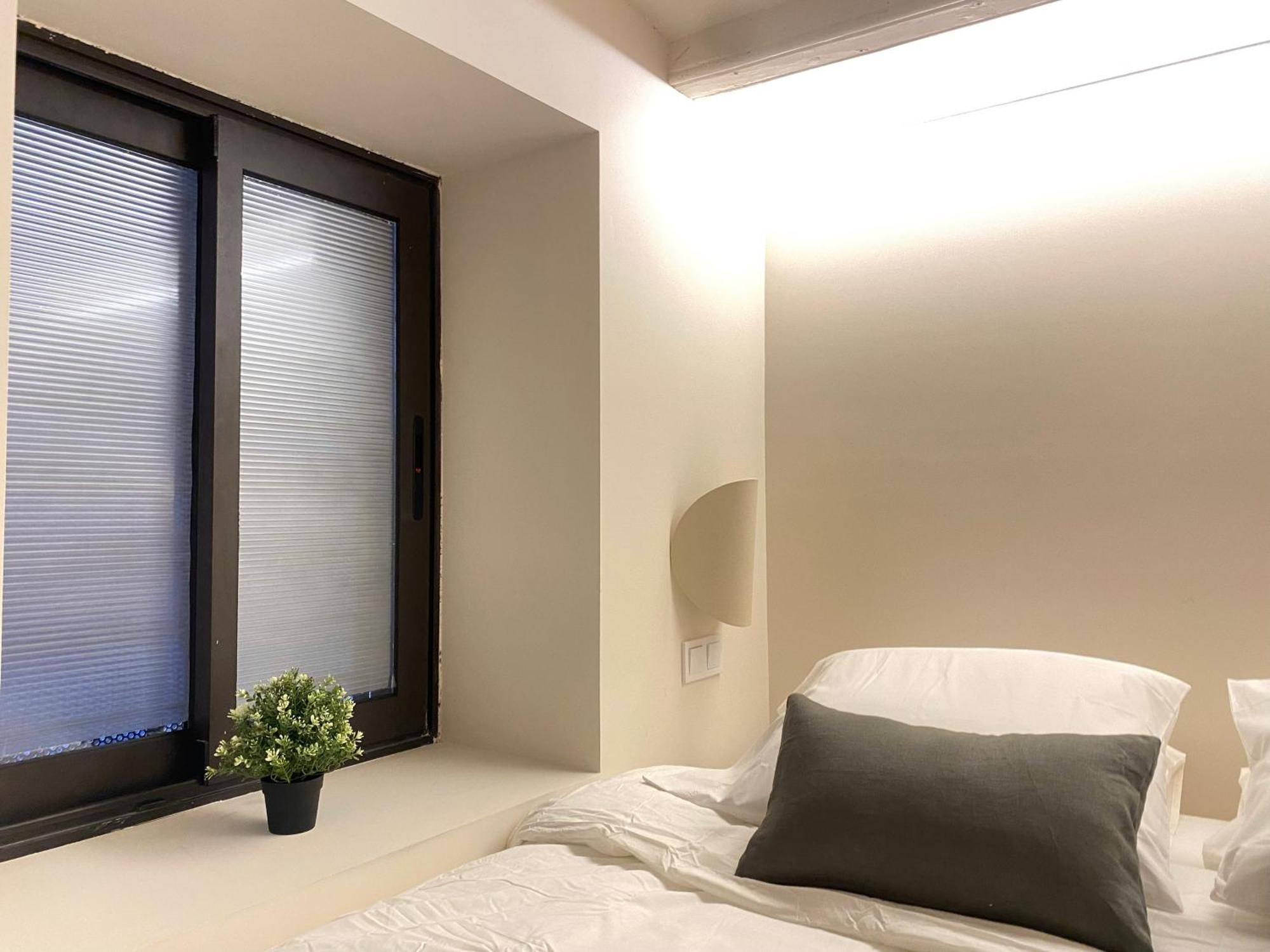 Unique Living Born Apartments & Studios Barcelona Luaran gambar
